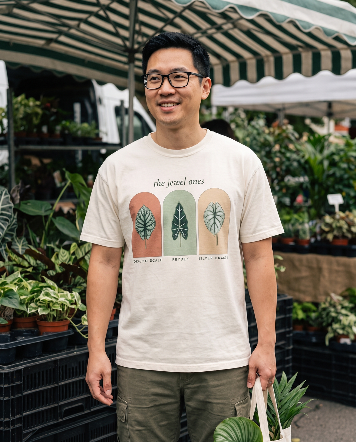 Man wearing The Jewel Ones jewel alocasia tee in Ivory